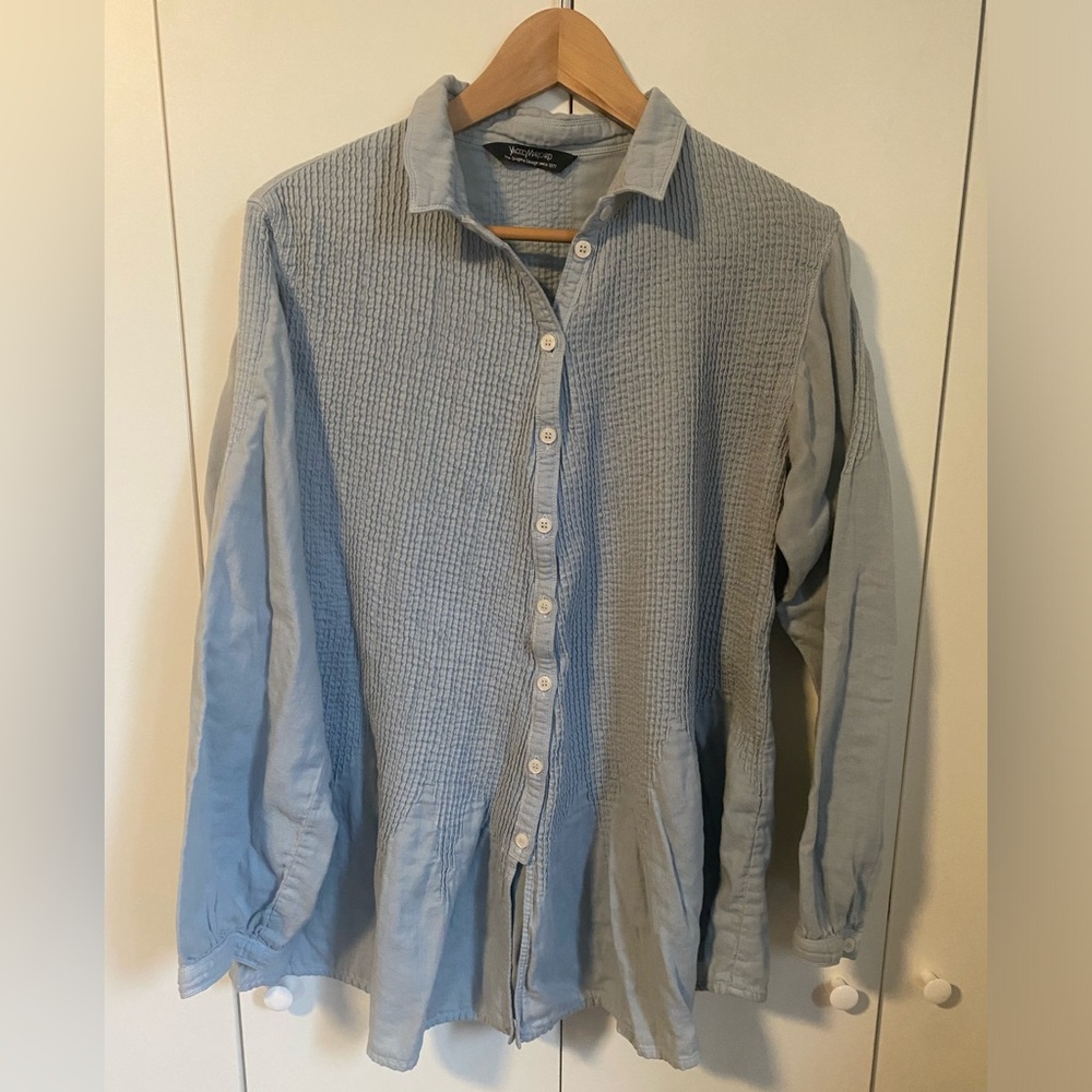 Light Blue Textured Button-Up Peplum Style Blouse Size L